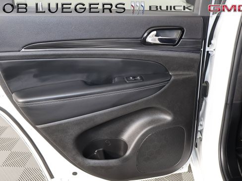 Used 2021 Jeep Grand Cherokee Limited w/ Quick Order Package 28K 80th image 10