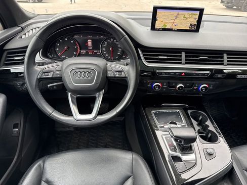 Used 2018 Audi Q7 3.0T Premium image 21