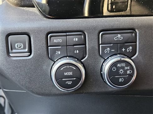 Certified 2023 GMC Sierra 1500 Elevation image 26