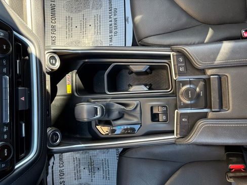 Used 2025 Toyota Grand Highlander AWD Hybrid image 38