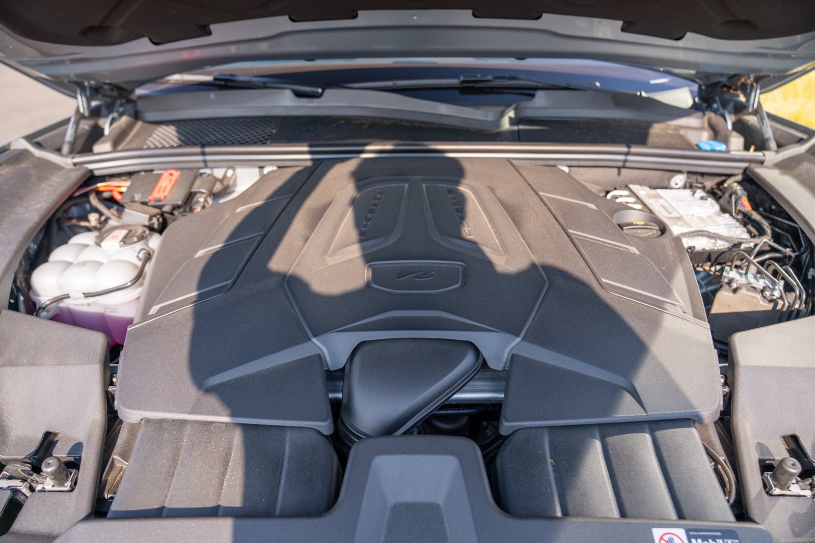 Certified 2026 Porsche Cayenne AWD/4WD image 27