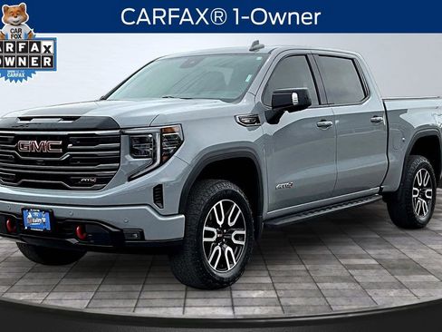 Used 2025 GMC Sierra 1500 AT4 w/ AT4 Premium Package AWD/4WD image 3