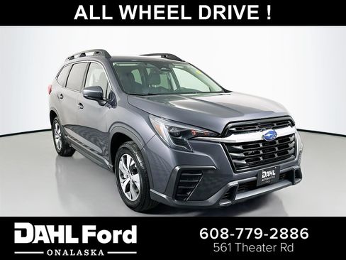 Used 2024 Subaru Ascent Premium w/ Convenience Package image 1