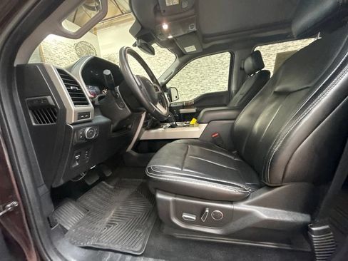 Used 2018 Ford F150 Lariat w/ Equipment Group 502A Luxury AWD/4WD image 22
