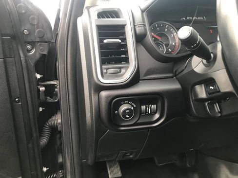 Used 2024 RAM 2500 Laramie image 16