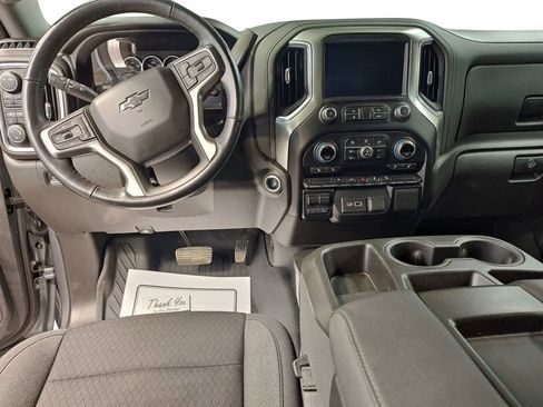 Used 2021 Chevrolet Silverado 1500 RST image 11