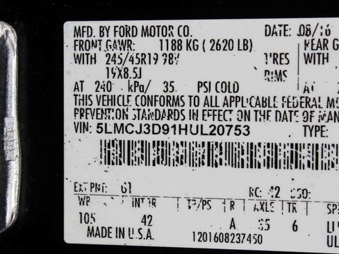 Used 2017 Lincoln MKC Reserve w/ Lincoln MKC Climate Package AWD/4WD image 10