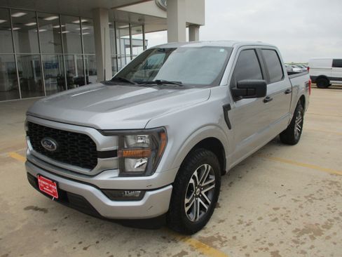 Used 2023 Ford F150 XL w/ STX Appearance Package RWD image 2