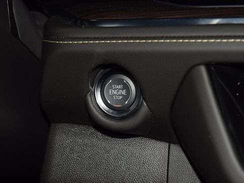 New 2025 Chevrolet Suburban Premier AWD/4WD image 34