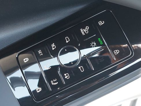 New 2027 Audi Q6 e-tron Premium Plus AWD/4WD image 31