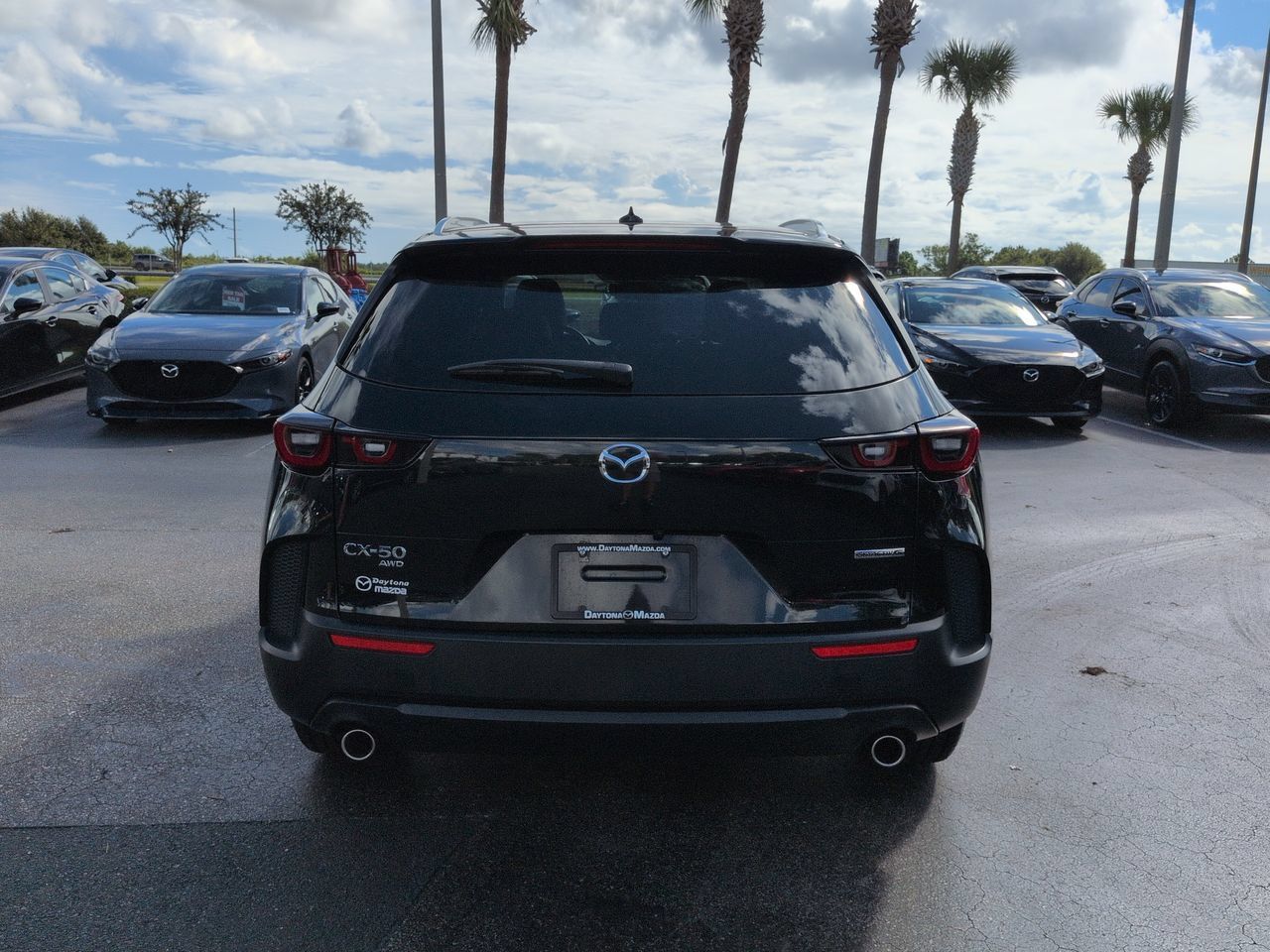 Used 2024 MAZDA CX-50 AWD 2.5 S w/ Premium Package image 5