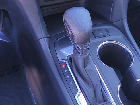 Used 2024 Chevrolet Equinox LT image 27