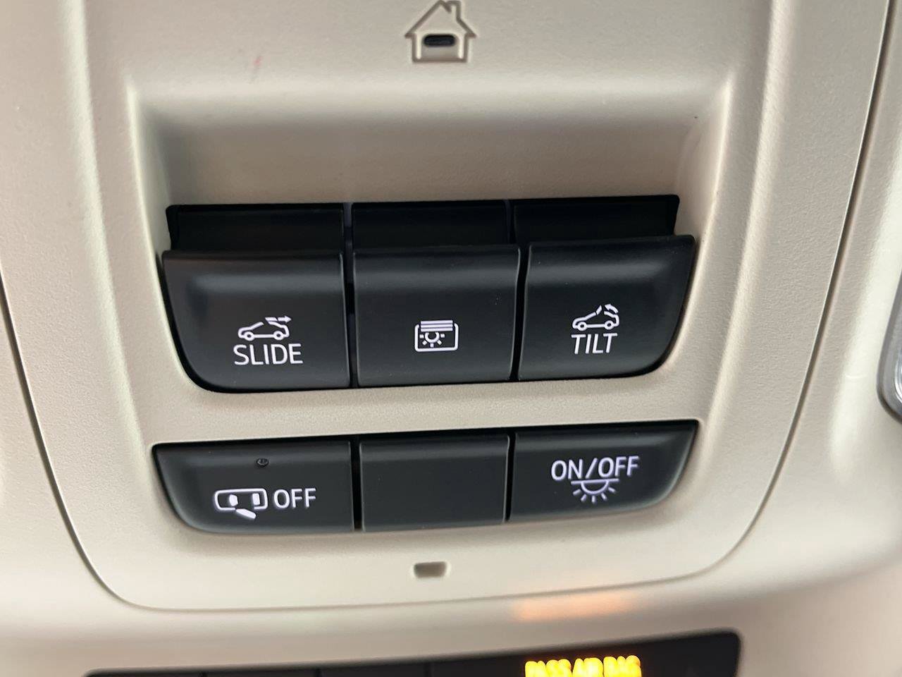 Certified 2023 Buick Envision Avenir AWD/4WD image 27