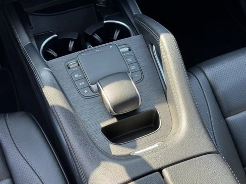 Used 2022 Mercedes-Benz GLE 350 4MATIC image 17