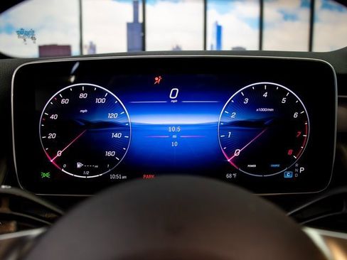 New 2026 Mercedes-Benz GLC 300 4MATIC image 18