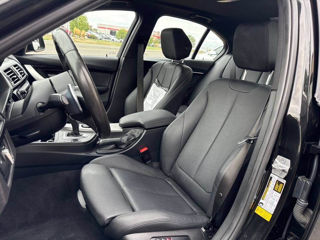 Used 2017 BMW 330i Sedan RWD image 65