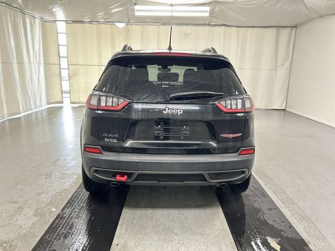 Used 2019 Jeep Cherokee Trailhawk w/ Cold Weather Group AWD/4WD image 21