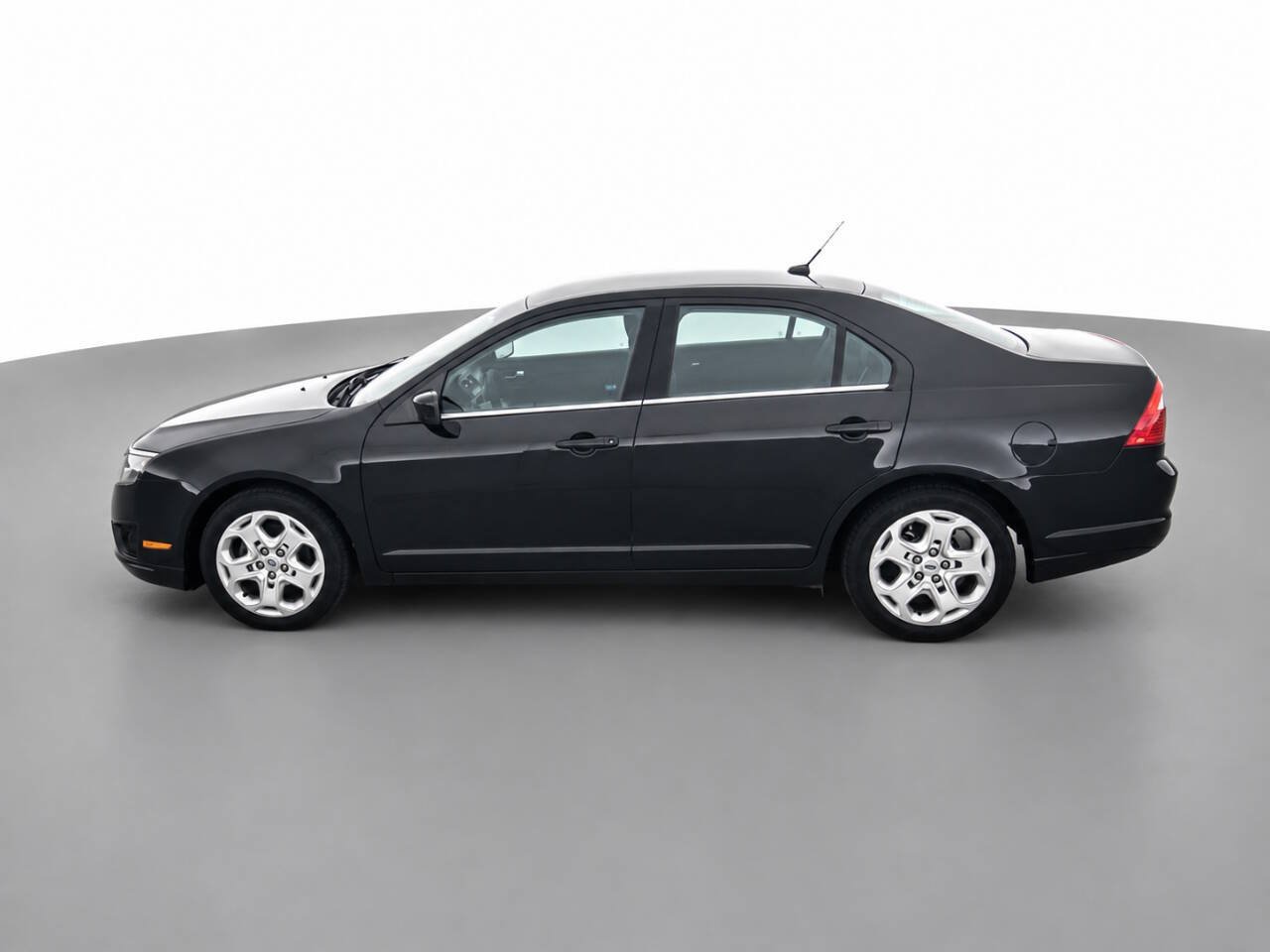 Used 2010 Ford Fusion SE FWD image 8