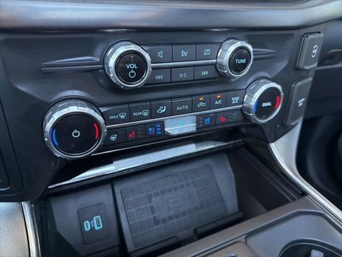 Used 2022 Ford F150 Platinum w/ Equipment Group 701A High AWD/4WD image 35