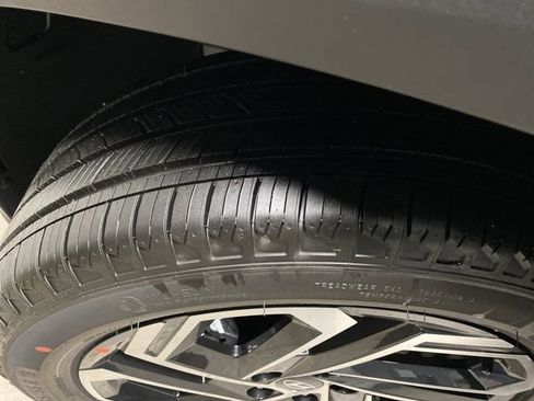 New 2026 Hyundai Tucson Limited image 39