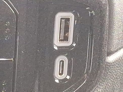 New 2026 GMC Sierra 1500 Elevation image 20