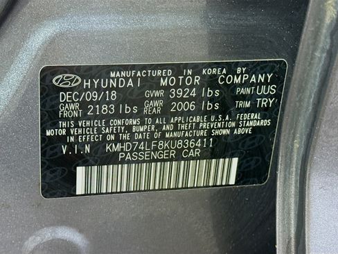 Used 2019 Hyundai Elantra SE w/ Cargo Package image 39