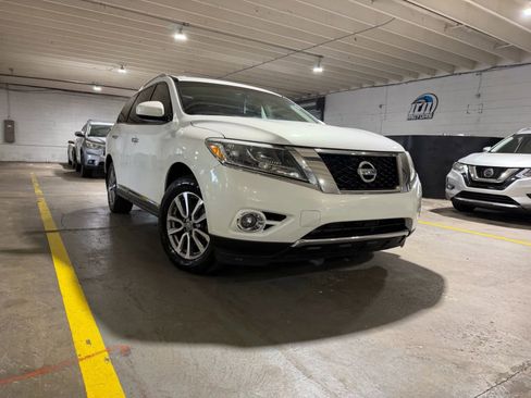 Used 2014 Nissan Pathfinder SL w/ SL Premium Package AWD/4WD image 6
