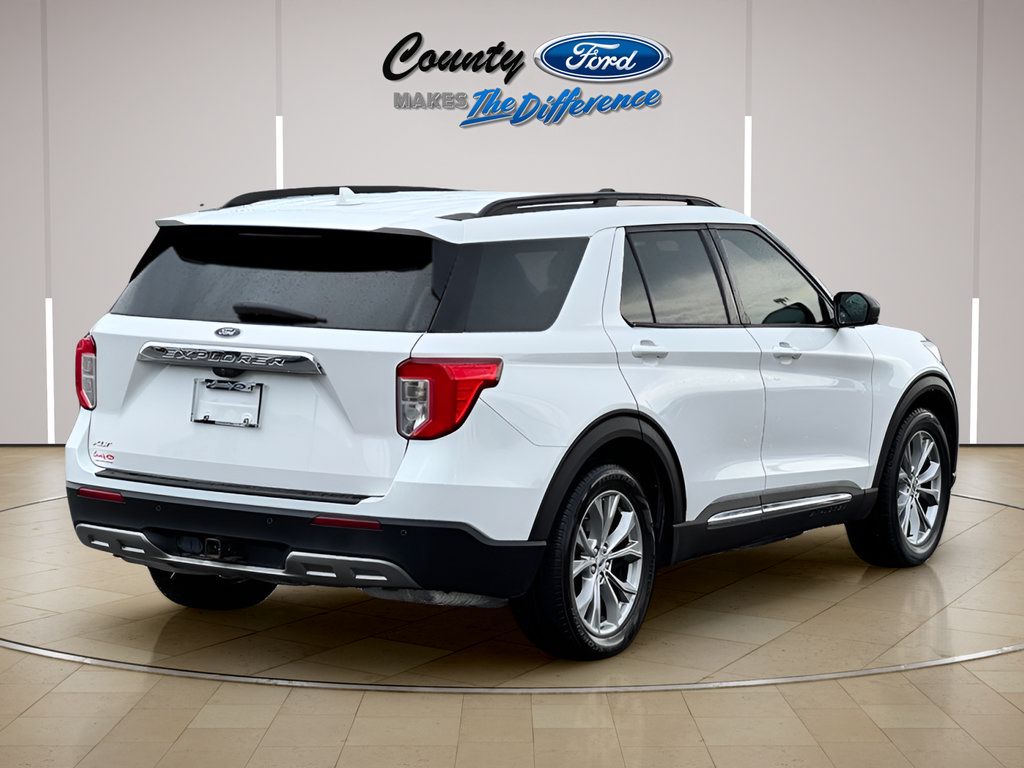 Used 2022 Ford Explorer XLT w/ Equipment Group 202A RWD image 7