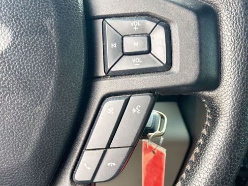 Used 2015 Ford F150 XLT w/ Equipment Group 302A Luxury image 21