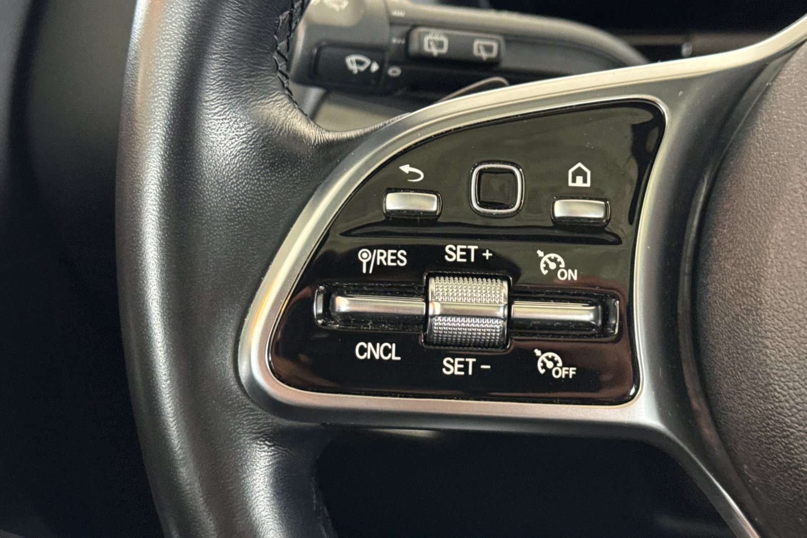 Certified 2023 Mercedes-Benz GLA 250 image 29