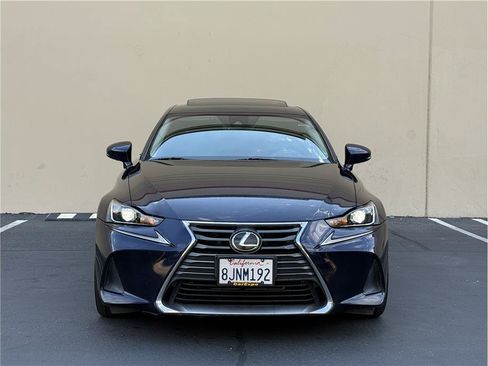 Used 2017 Lexus IS 200t RWD image 2