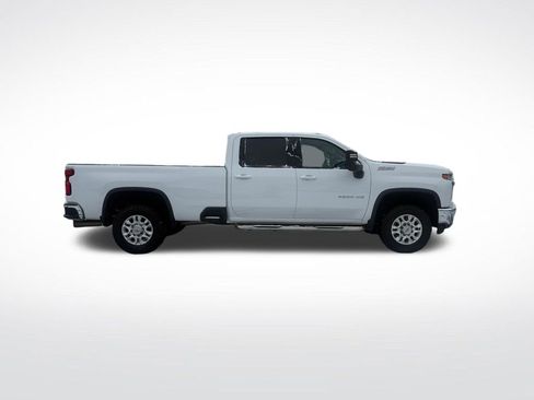 Used 2023 Chevrolet Silverado 3500 LT w/ Convenience Package image 9