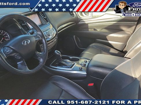 Used 2019 INFINITI QX60 Luxe w/ Essential Package image 4