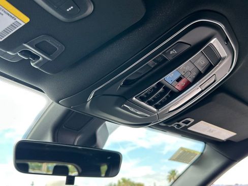 New 2025 Jeep Grand Cherokee L Limited w/ Black Appearance Package image 38