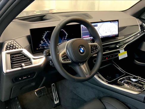 New 2026 BMW X5 xDrive40i w/ Executive Package image 8