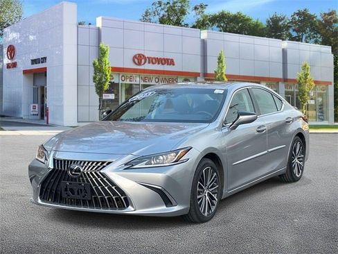 Used 2023 Lexus ES 350 350 image 4