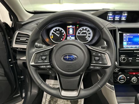 Used 2024 Subaru Forester Premium image 26