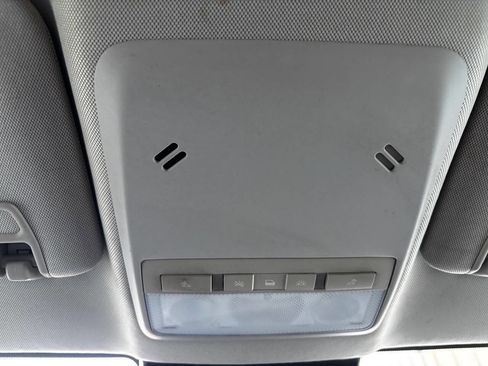 Used 2018 Buick Encore Preferred image 28