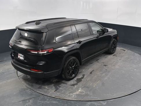 Used 2024 Jeep Grand Cherokee L Laredo image 43