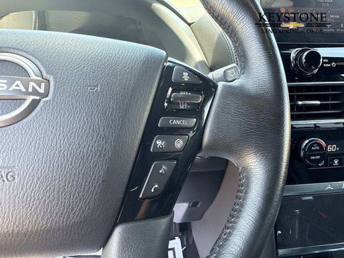 Used 2023 Nissan Armada SL w/ Midnight Edition Package image 18