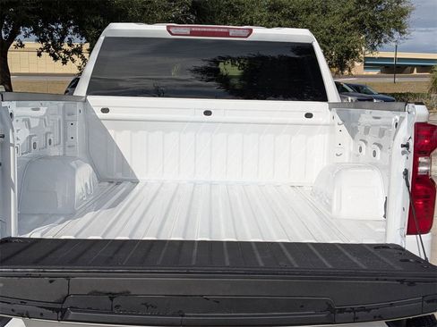 New 2026 Chevrolet Silverado 1500 Custom image 22