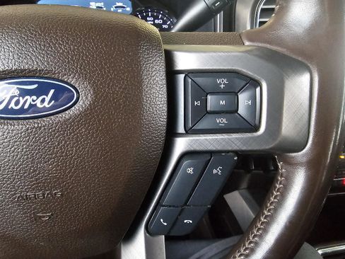 Used 2019 Ford F250 Limited image 23