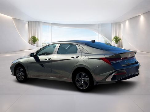 New 2026 Hyundai Elantra SEL Sport Premium w/ Cargo Package FWD image 4