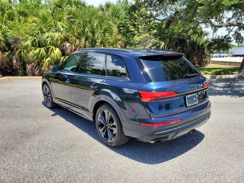 Used 2026 Audi Q7 3.0T Premium Plus w/ Premium Plus Package AWD/4WD image 6