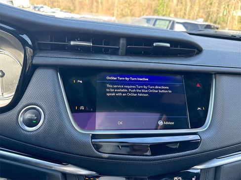 Used 2024 Cadillac XT6 Luxury image 27