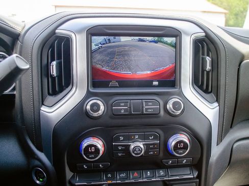 Used 2021 GMC Sierra 1500 Elevation w/ X31 Off-Road Package AWD/4WD image 21
