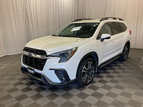 Used 2023 Subaru Ascent Limited w/ Popular Package #2A AWD/4WD image 4