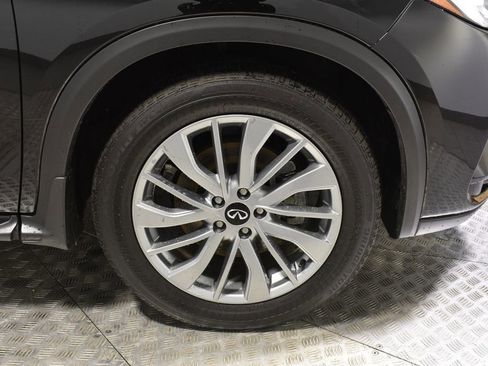 Certified 2025 INFINITI QX50 Luxe image 38