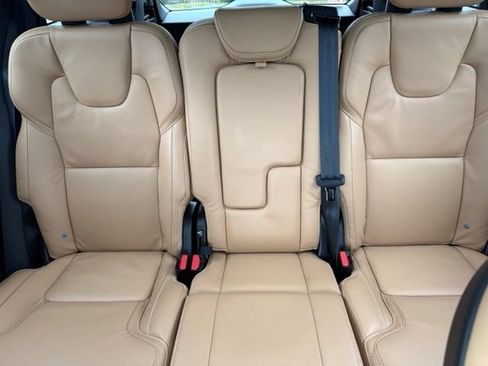 Used 2023 Volvo XC90 B6 Ultimate w/ Protection Package Premier AWD/4WD image 14