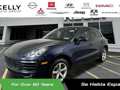 Used 2018 Porsche Macan AWD/4WD image 1